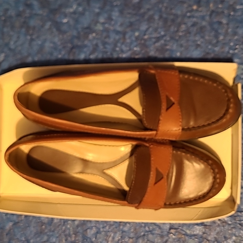 Women brown penny loafers size eight